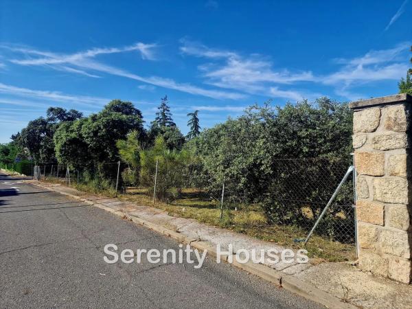 Terreno en calle Poniente
