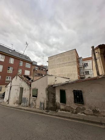 Terreno en calle del Caño, 12