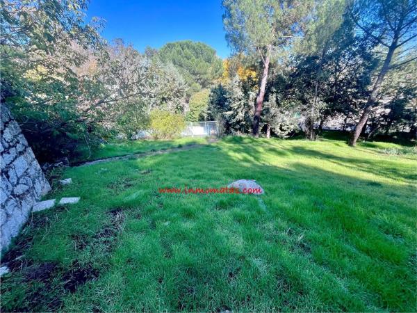 Terreno en Barrio Las Matas- Peñascales