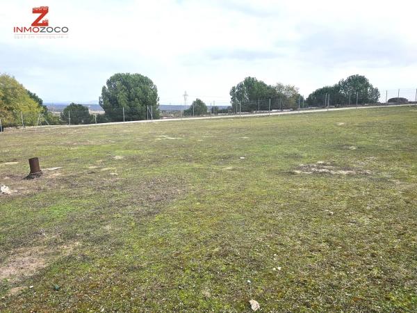 Terreno en Barrio Pinar de las Rozas