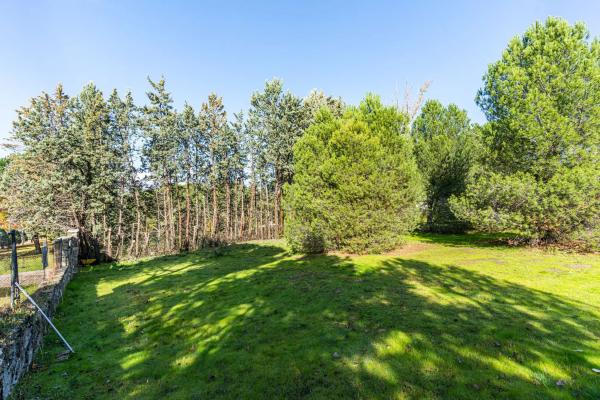 Terreno en avenida de Atenas