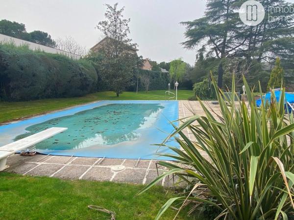 Terreno en calle Valero