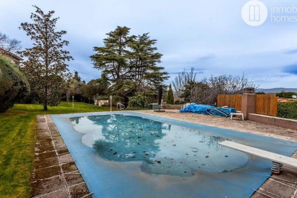 Terreno en calle Valero