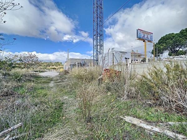 Terreno en carretera de La Coruña, 11