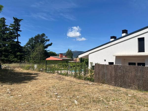 Terreno en travesía Majalastablas, 30