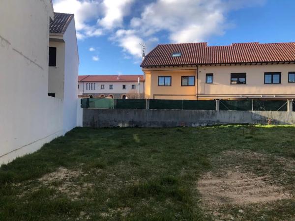 Terreno en calle Taberna, 9