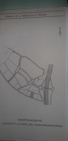 Terreno en Poligono el Tejar, 63