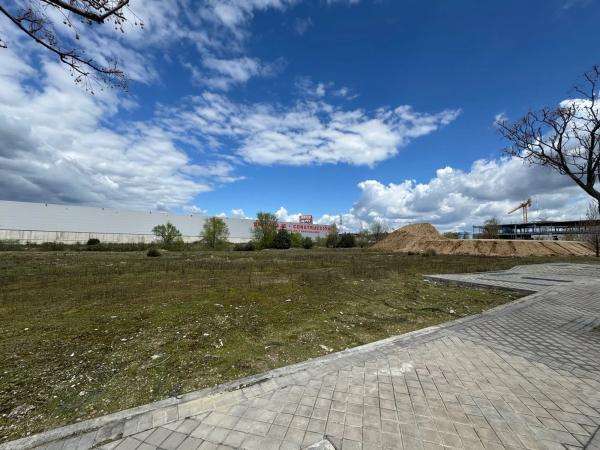 Terreno en Poligono el Tejar, 6 t