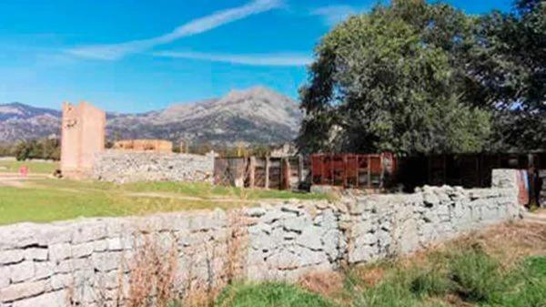 Terreno en carretera M-615 a Matalpino, 30 p