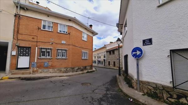 Terreno en calle Barrio de Arriba