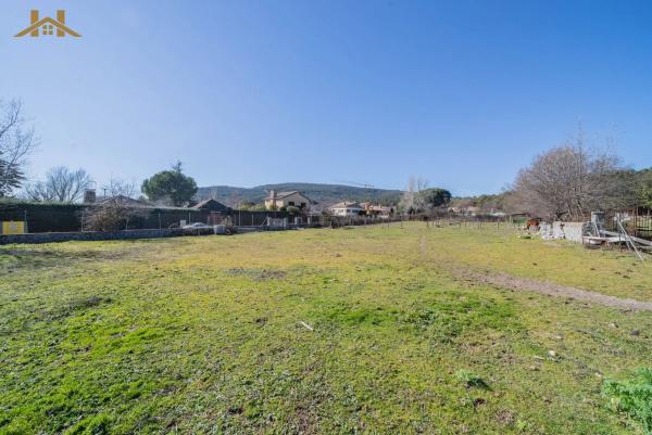 Terreno en calle la Chozuela