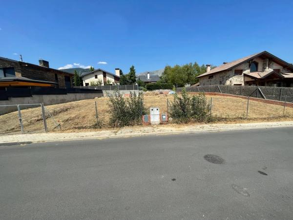 Terreno en calle de los Acebos, 5