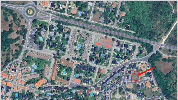 Terreno en calle de los Acebos, 5