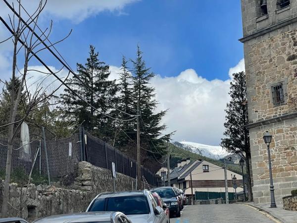 Terreno en calle de la Iglesia, 25