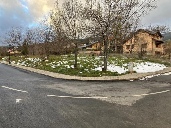 Terreno en calle Manzanares, 47