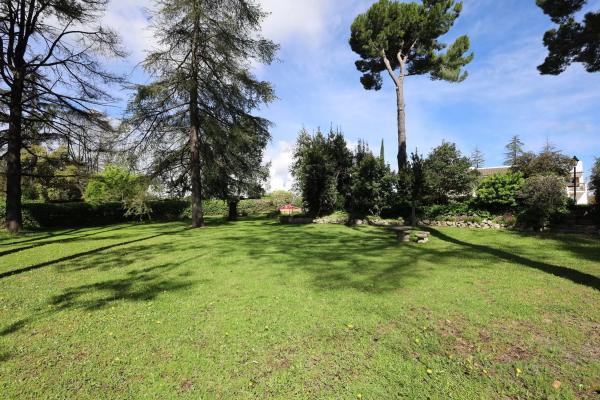 Terreno en Barrio Somosaguas