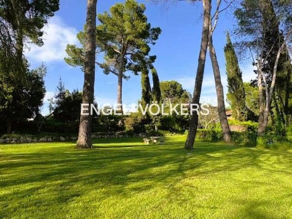 Terreno en Barrio Somosaguas