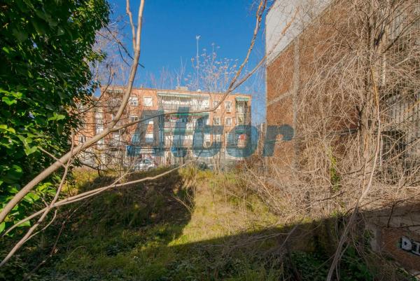 Terreno en avenida Leopoldo Calvo-Sotelo Bustelo
