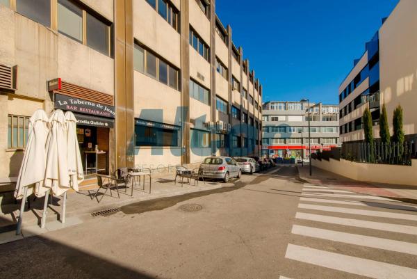 Terreno en avenida Leopoldo Calvo-Sotelo Bustelo