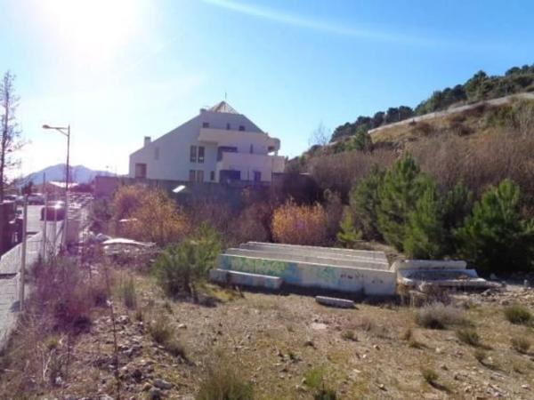 Terreno en Fray Luis De Leon, 30