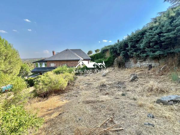 Terreno en avenida del Rodeo s/n