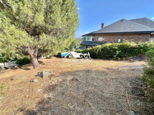 Terreno en avenida del Rodeo s/n