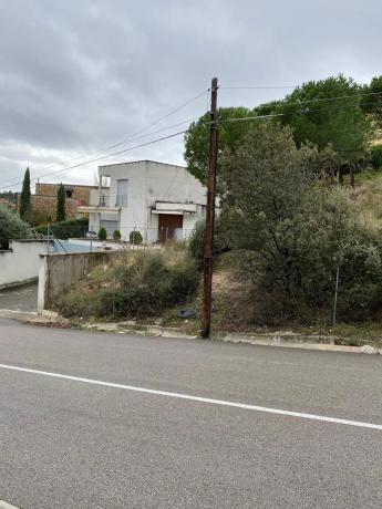 Terreno en avenida del Monte