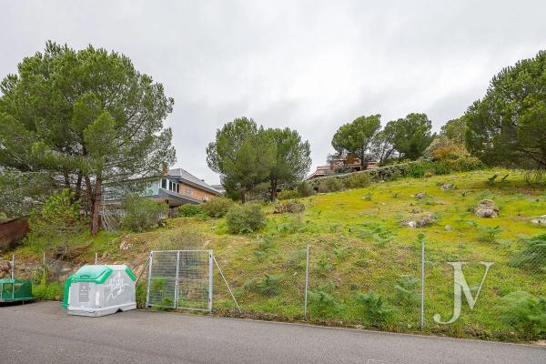 Terreno en Barrio El Monte