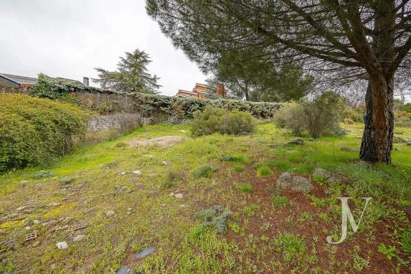 Terreno en Barrio El Monte