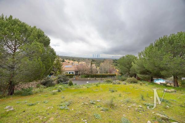 Terreno en Barrio El Monte