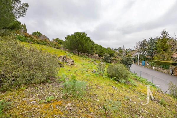 Terreno en Barrio El Monte