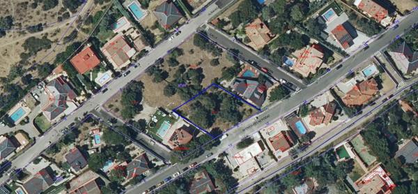 Terreno en avenida De Las Rozas, 9