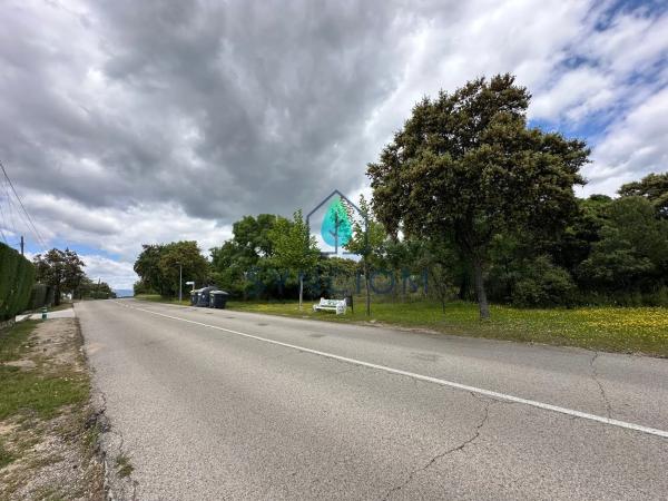 Terreno en calle Castillo de Almansa s/n