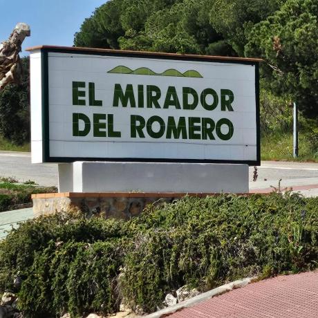 Terreno en calle Alcotán