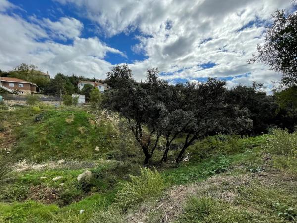 Terreno en calle Puerto de Arlaban, 40