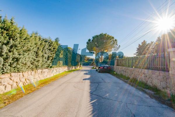 Terreno en calle Sierra Trapera