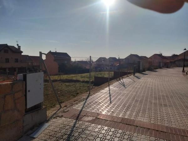 Terreno en calle Julia San Román, 19