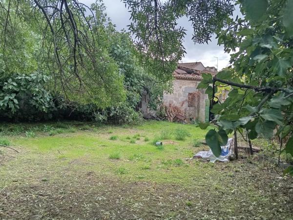 Terreno en calle la Nava