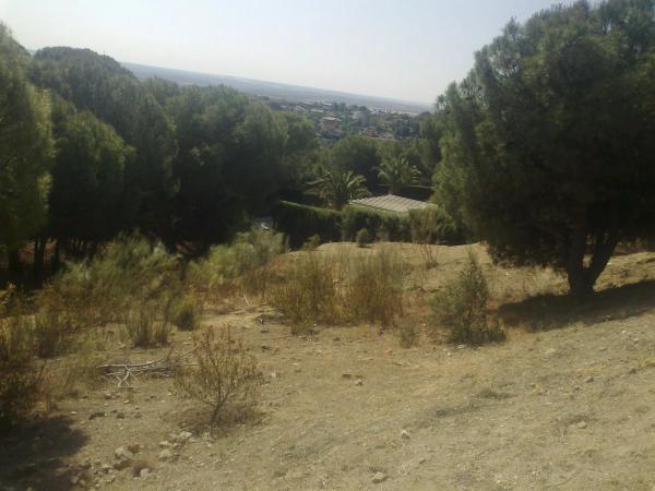 Terreno en calle Peña del Rayo, 14