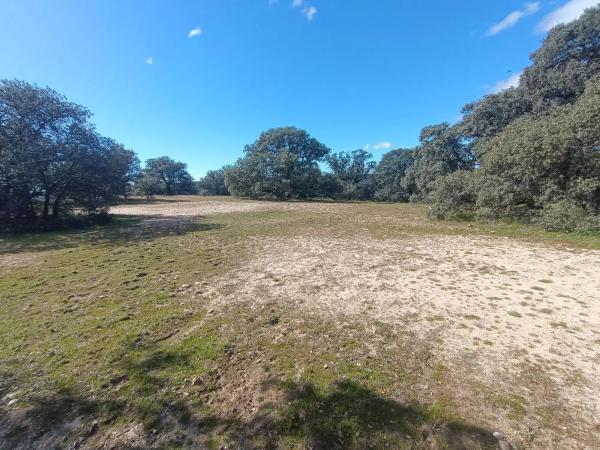 Terreno en calle Valle de Esteribar