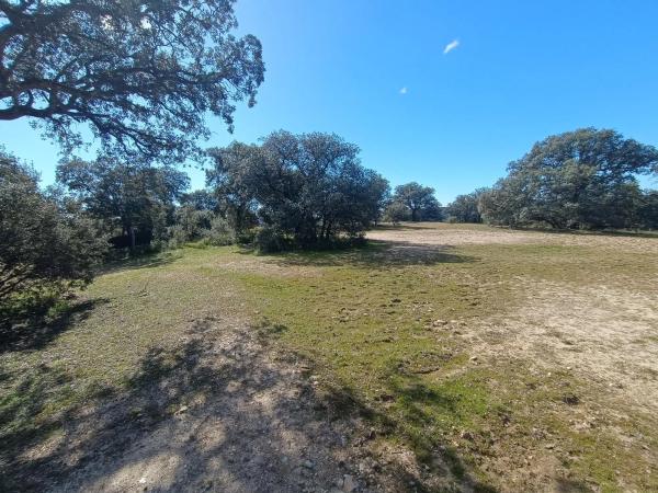 Terreno en calle Valle de Esteribar