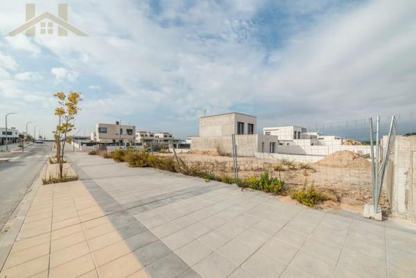 Terreno en calle Estocolmo, 1