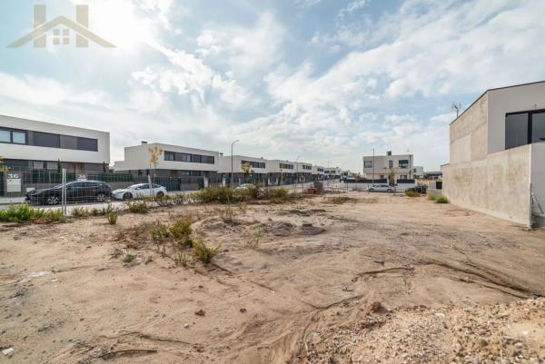 Terreno en calle Estocolmo, 1