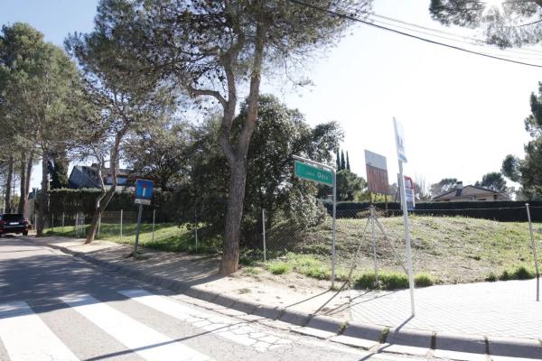 Terreno en calle Duero