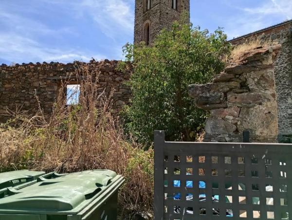 Terreno en plaza de los Caídos