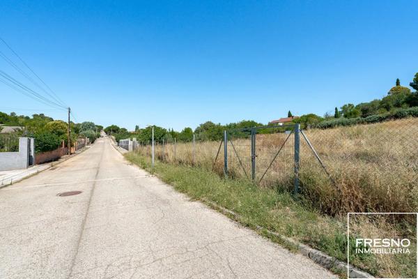 Terreno en calle del Faisán, 12