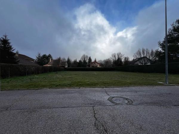 Terreno en Urbanización de los Grifos, 64 -18