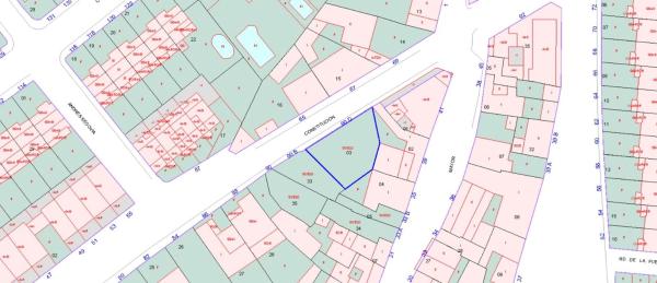 Terreno en calle Constitución