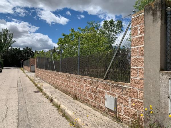 Terreno en calle del Cedro, 20