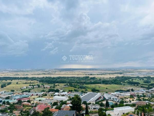 Terreno en avenida Mesa del Monte